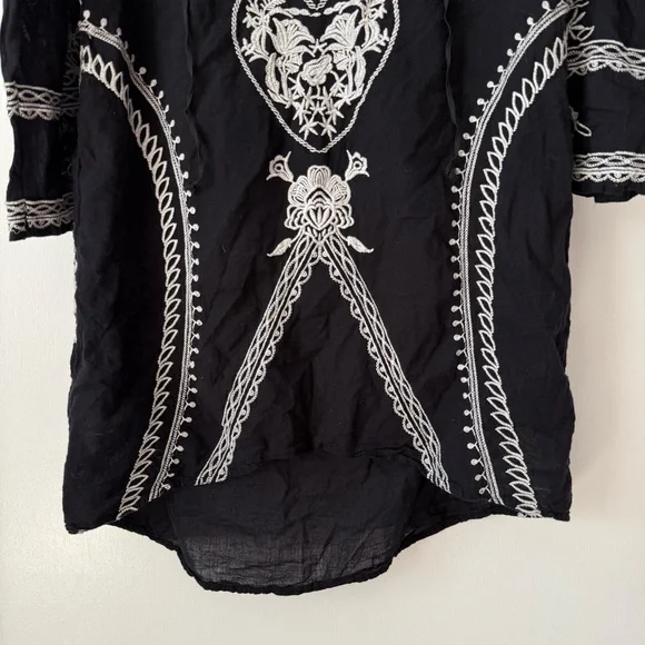 Johnny Was Black and White Embroidered Boho Tunic Blouse - Picture 7 of 14